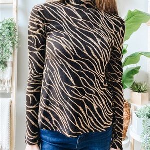 BB Dakota, Mesh and Sparkle Top, XS